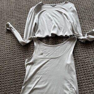 Designer, Bill Blass Top light grey, size m Women's
